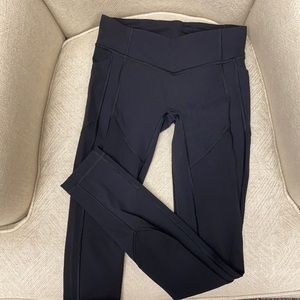 Lululemon all the right places lowrise pant size 4